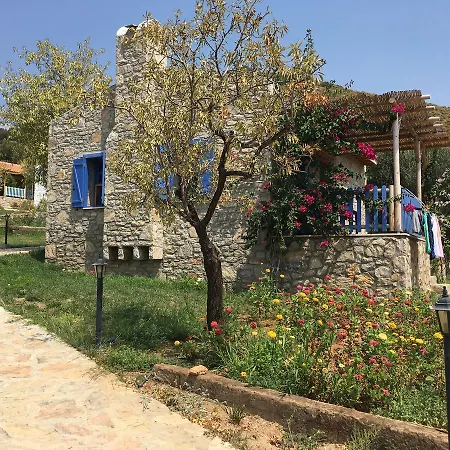 Koy Evi Apartmanhotel Palamutbuku